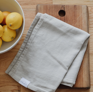 Open image in slideshow, Minimal Tea Towel
